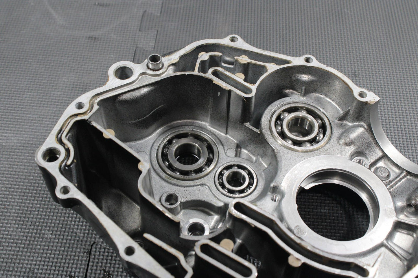 1987 YAMAHA TW200 OEM LEFT RIGHT ENGINE MOTOR CRANKCASE CRANK BLOCK SET GOOD! - hggarage