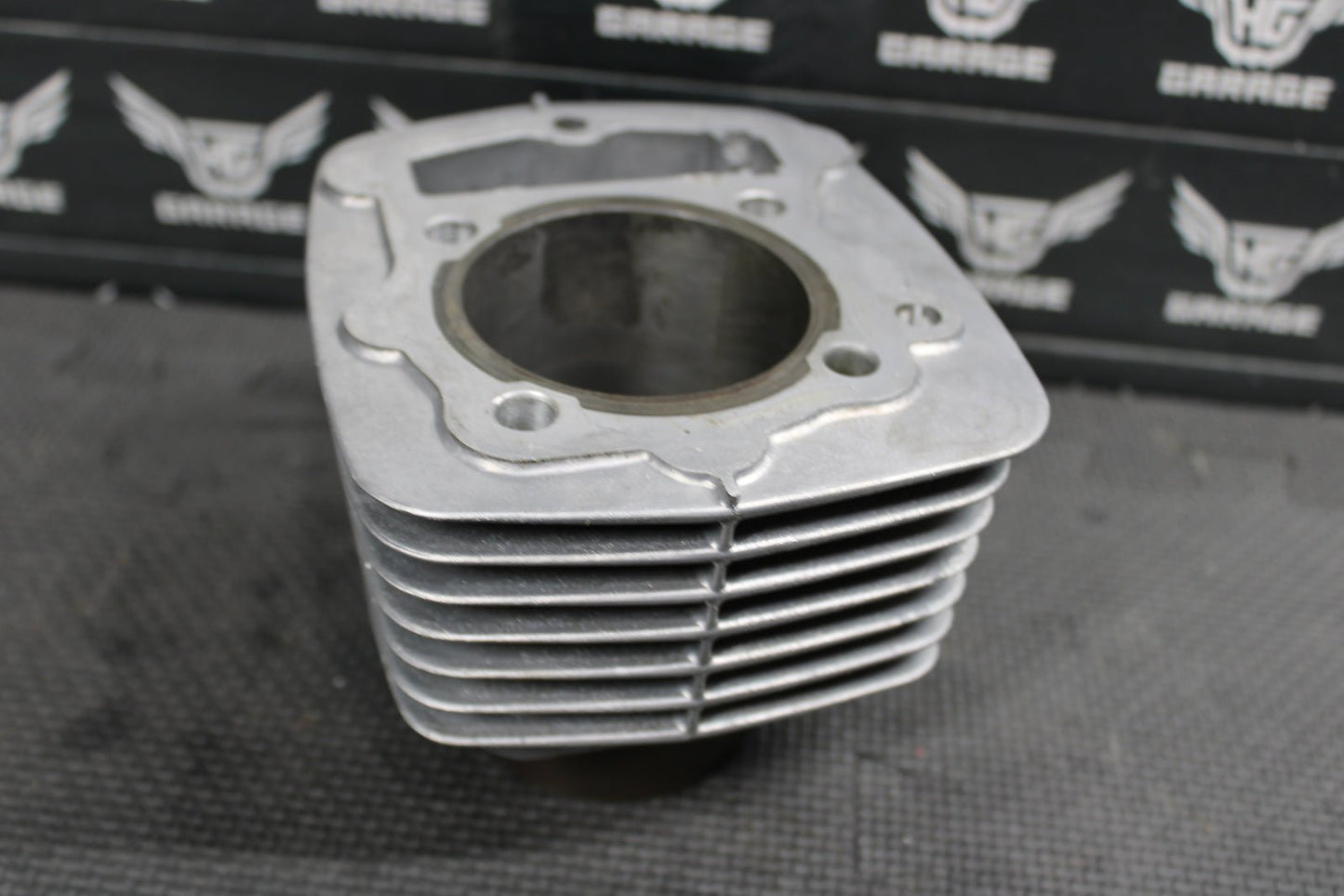 1998 HONDA 80 - 82 XR200 1988 / 1990 1991 / 93 - 02 XR200R ENGINE MOTOR CYLINDER JUG - hggarage