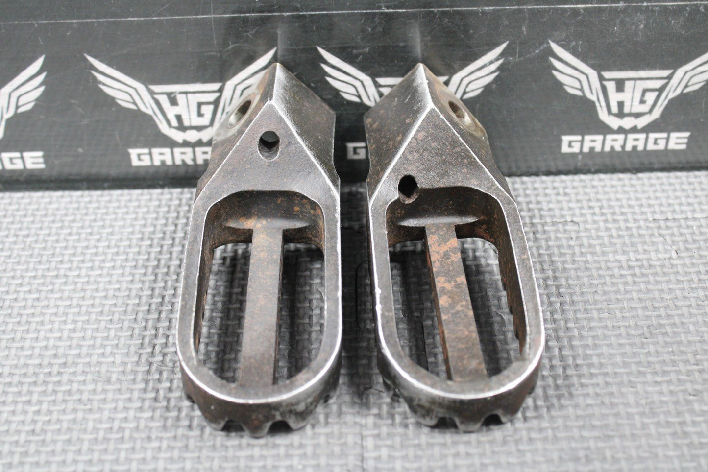 2001 95 - 01 HONDA CR500R RIGHT LEFT OVERSIZE FOOTPEGS FOOT PEGS PEDALS HEAVY DUTY - hggarage