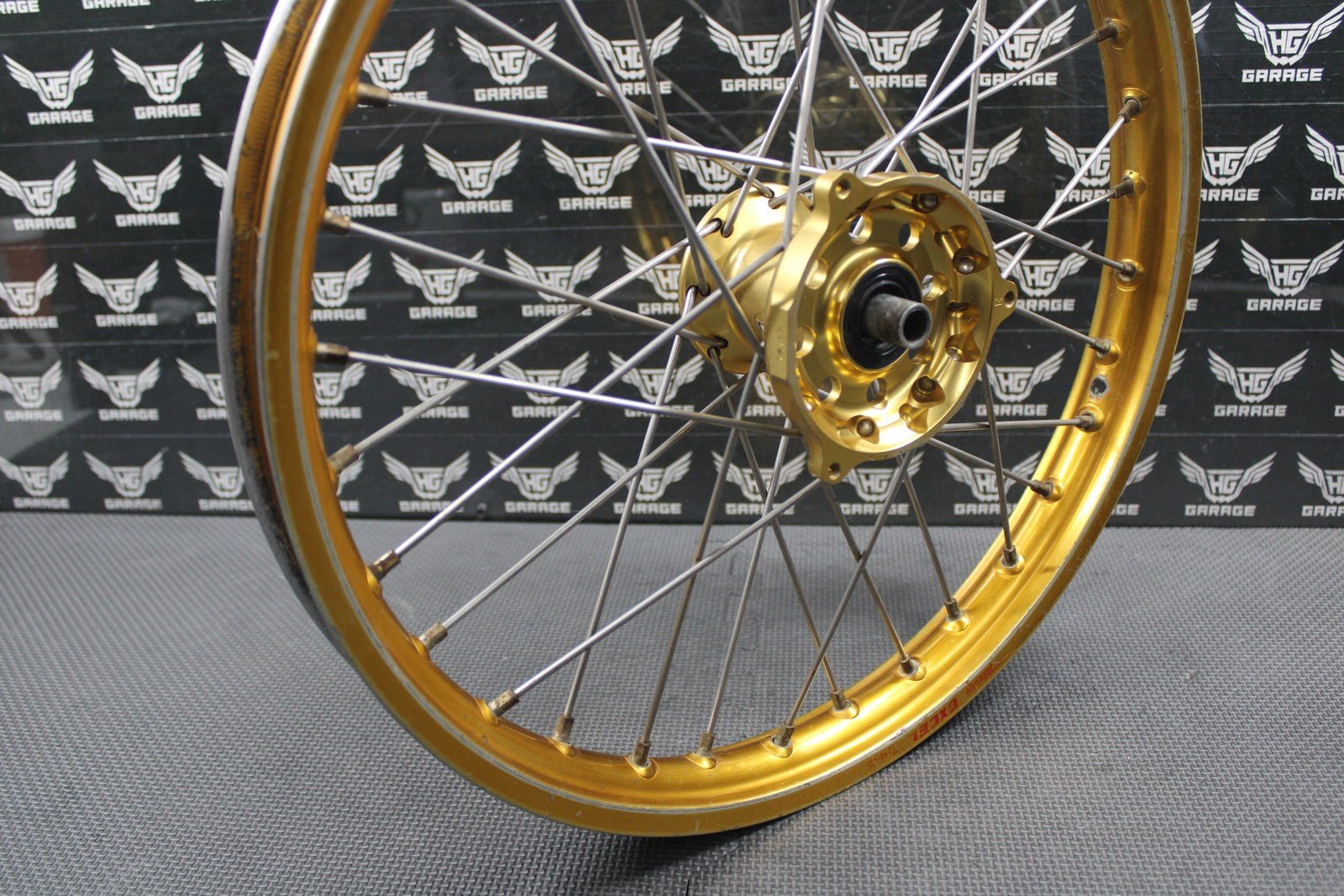 2001 YAMAHA 93 - 01 YZ80 90 - 01 RM80 17" GOLD EXCEL FRONT WHEEL RIM W/ TALON HUB - hggarage