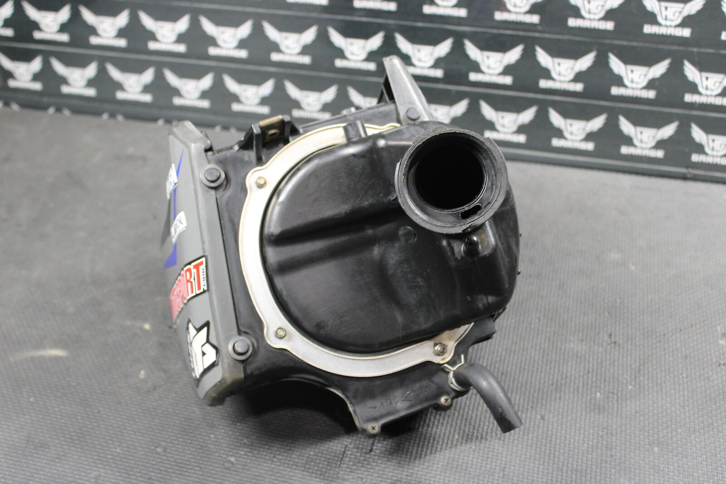 2001 YAMAHA YZ426F OEM AIRBOX INTAKE AIR CLEANER CASE ASSEMBLY AIRBOX INTAKE