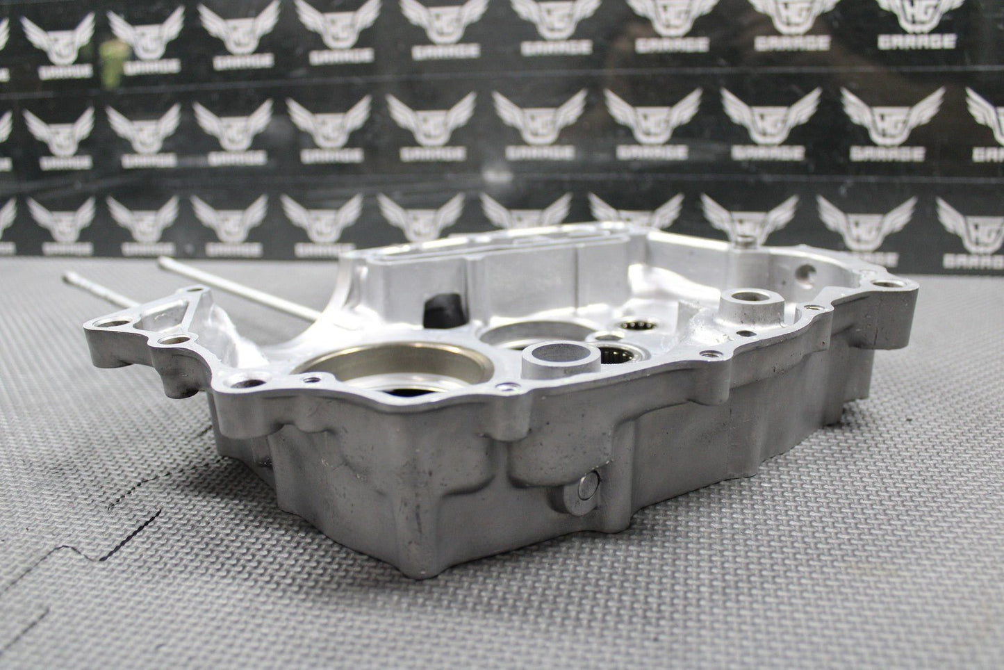 1999 93 - 02 HONDA XR200R OEM RIGHT ENGINE MOTOR CRANKCASE CRANK CASE 11100 - KT0 - 68 - hggarage