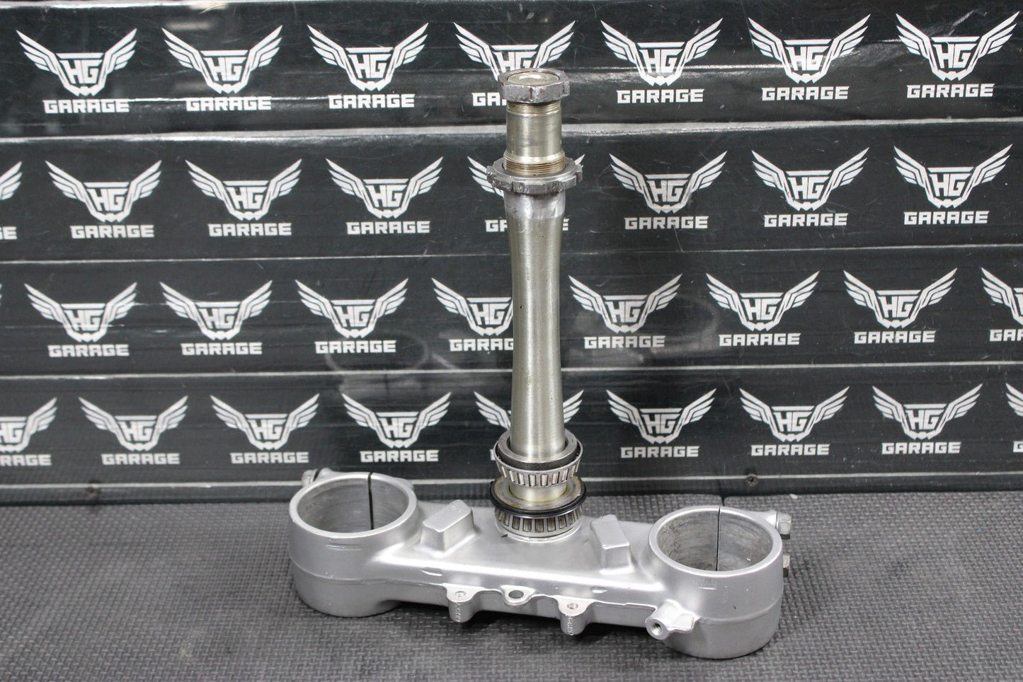 1998 HONDA CR125R OEM FRONT FORKS CLAMP LOWER TRIPLE TREE STEM 53219 - KZ4 - J00 - hggarage