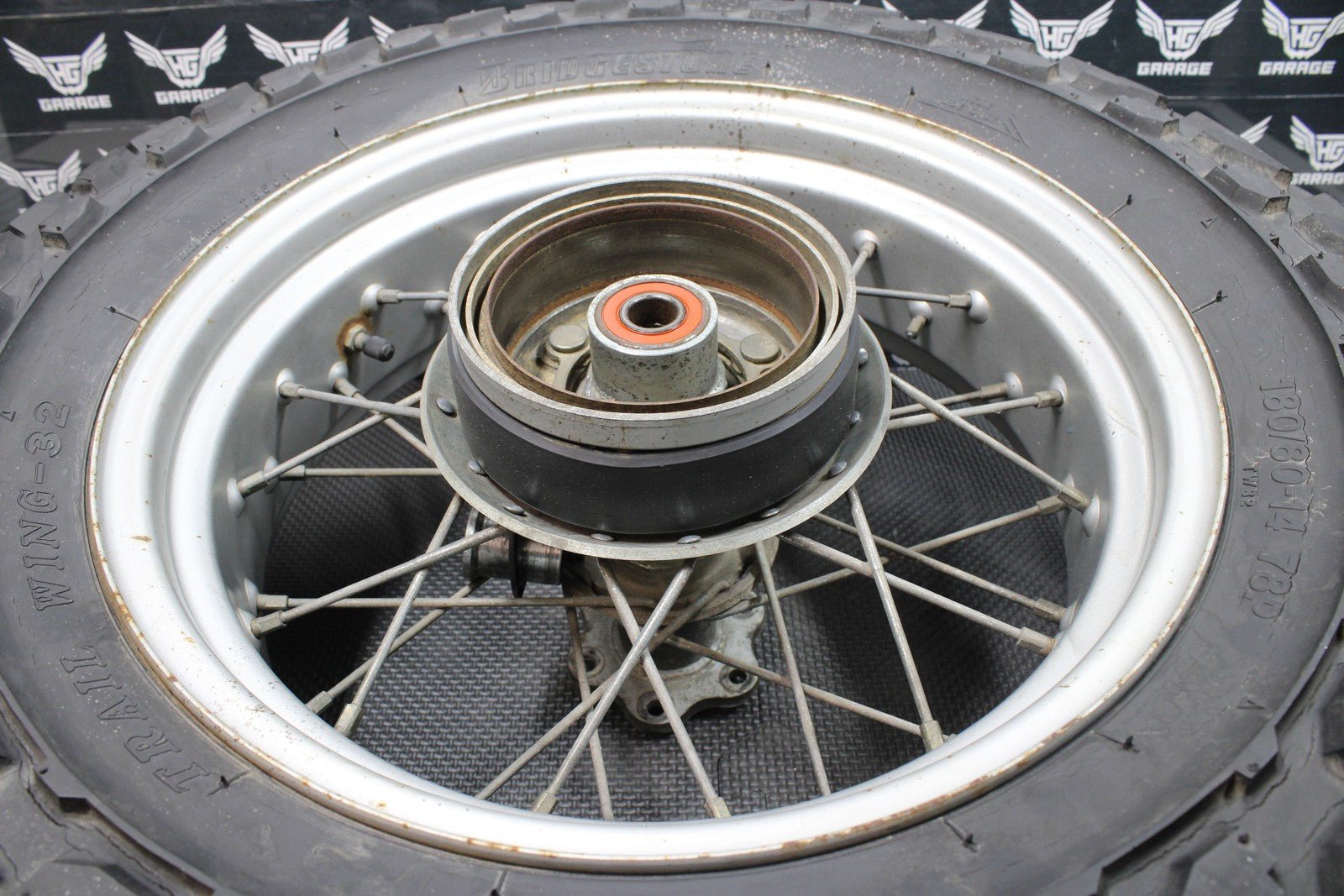 1987 YAMAHA TW200 OEM 14" X 4.50" REAR BACK WHEEL RIM 2JX - 25311 - 00 - 00 - hggarage