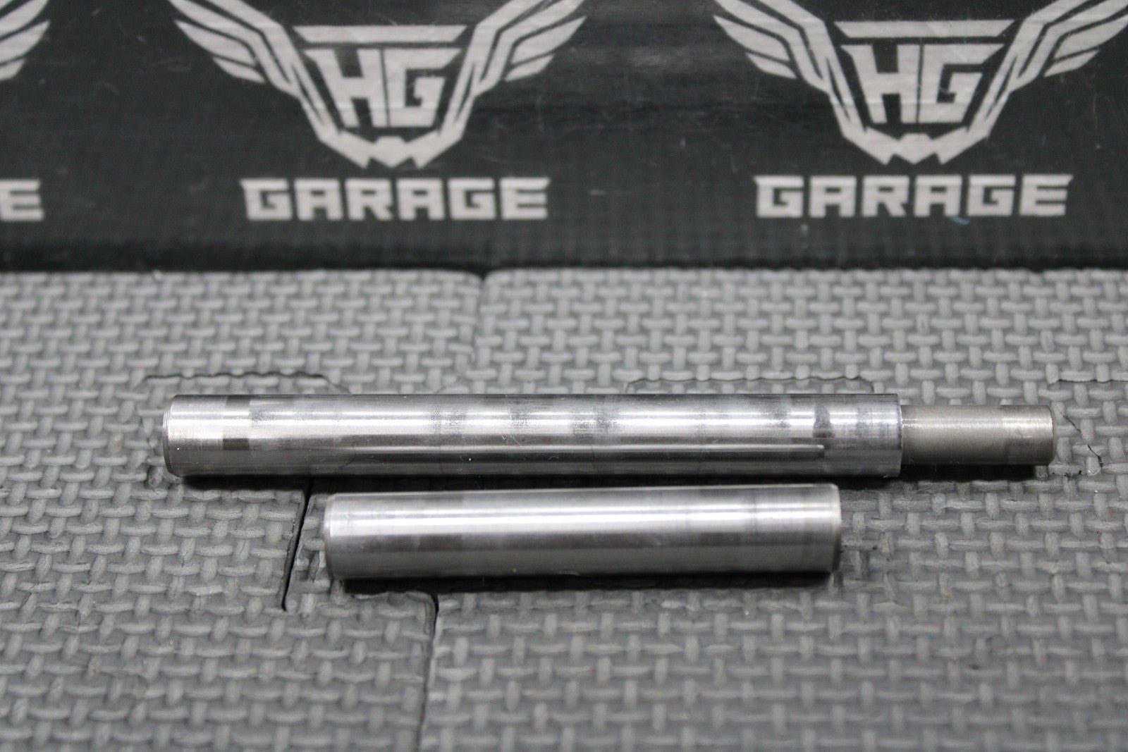 1987 85 - 04 HONDA CR125R OEM TRANSMISSION GEAR SHIFT FORK SHAFTS 24265 - KA3 - 760 - hggarage