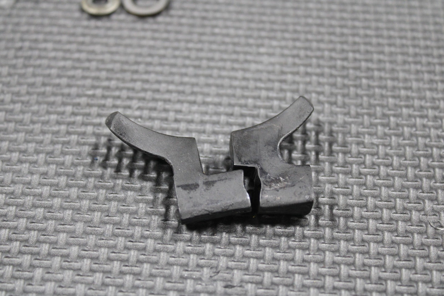 2000 2001 HONDA CR125R OEM EXHAUST POWERVALVE FLAP VALVE SET SHAFT 06140 - KZ4 - A90 - hggarage
