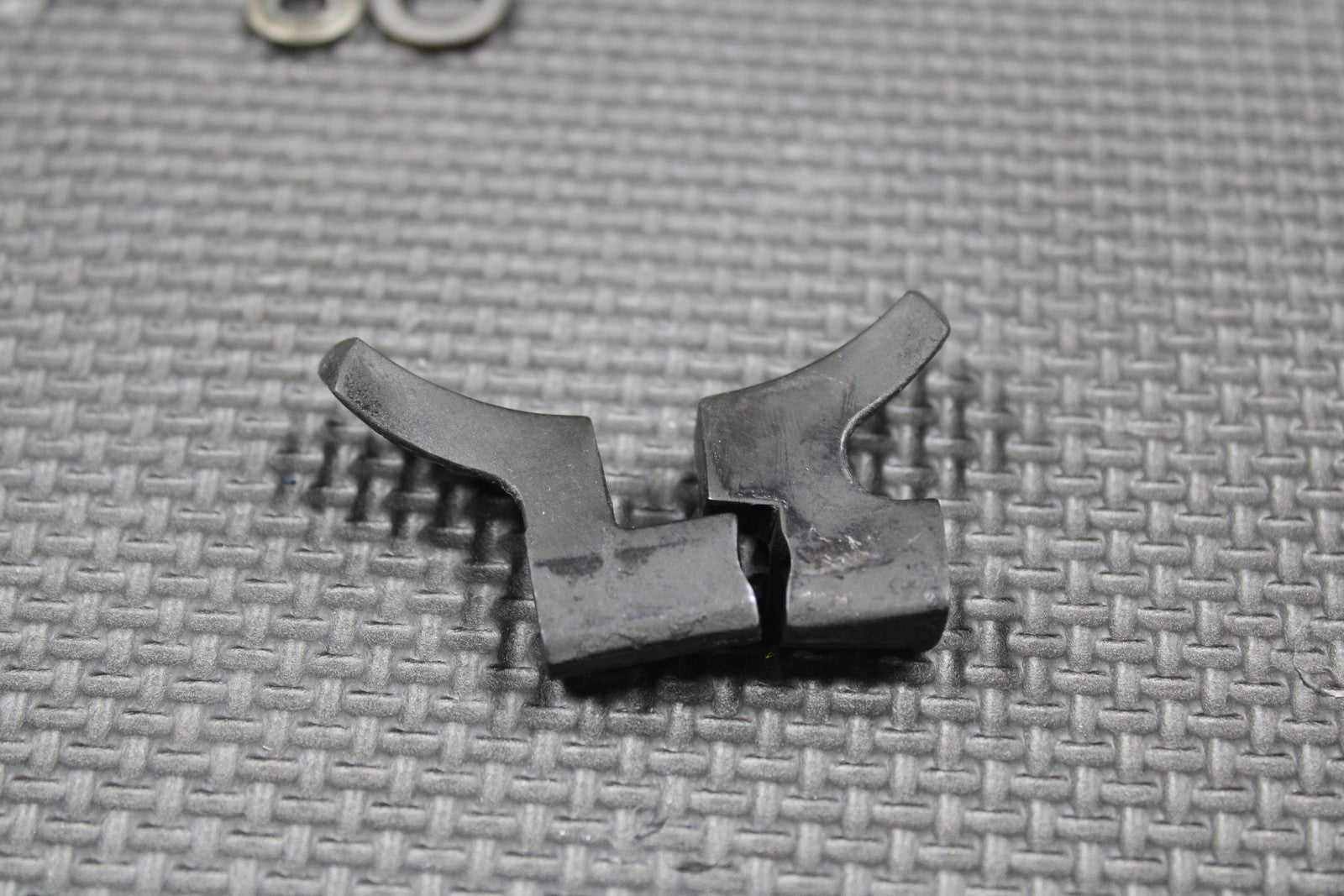2000 2001 HONDA CR125R OEM EXHAUST POWERVALVE FLAP VALVE SET SHAFT 06140 - KZ4 - A90 - hggarage