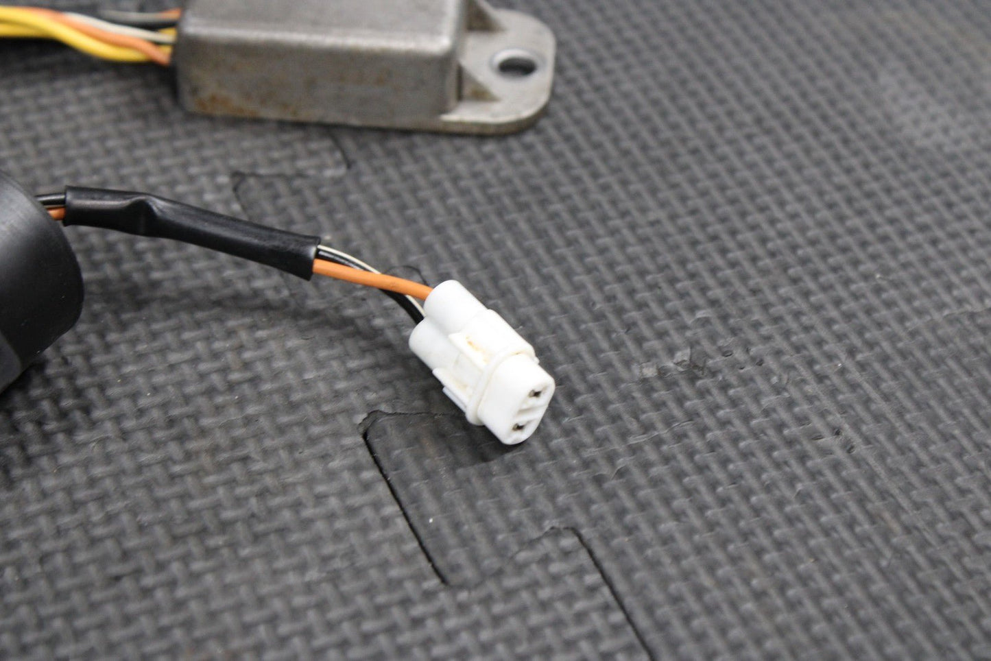 2000 SUZUKI RM125 OEM CONDENSER RECTIFIER CDI HARNESS REGULATOR - hggarage