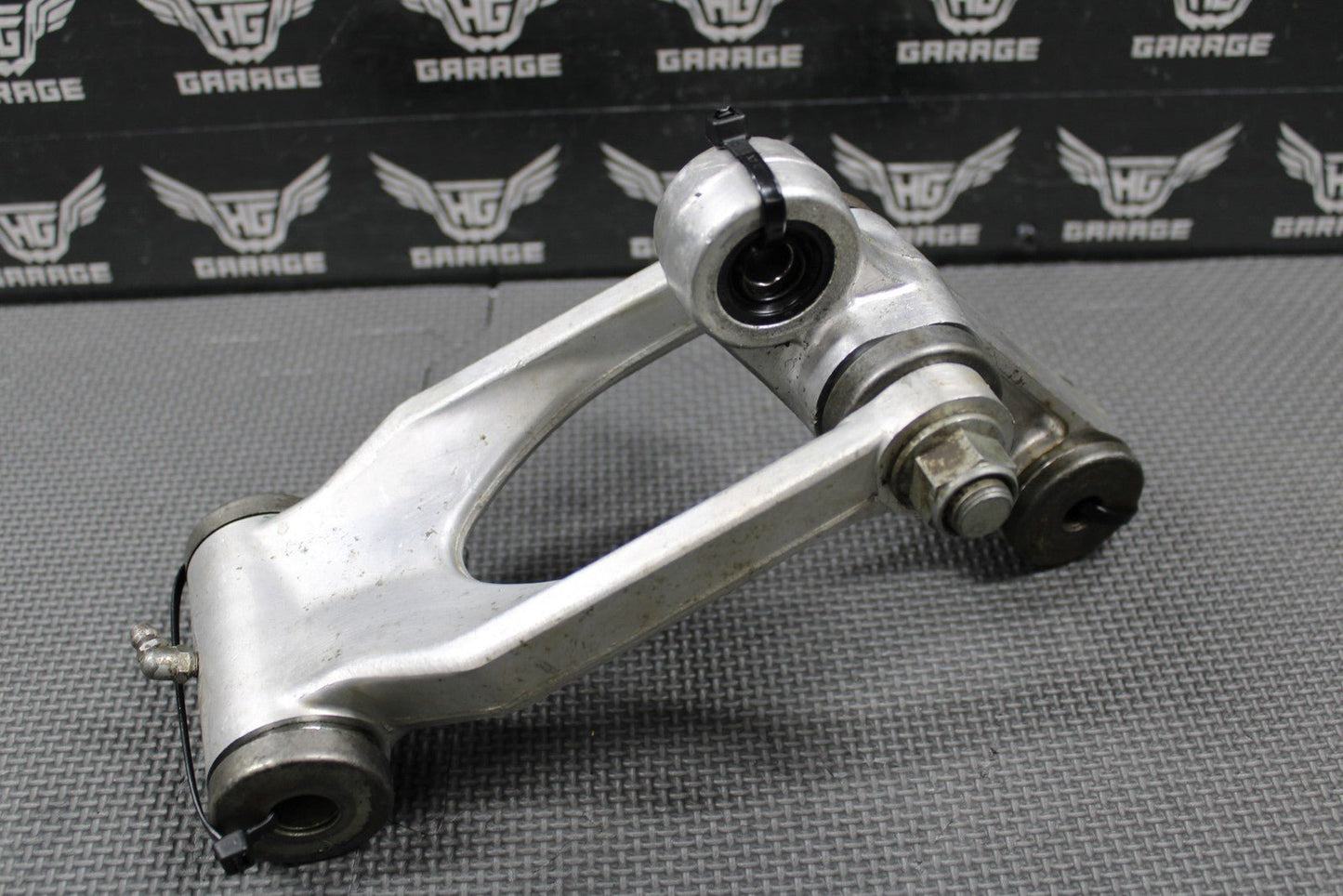 1995 89 - 98 SUZUKI RMX250 OEM REAR SHOCK LINKAGE CUSHION LEVER SET 62601 - 27811 - hggarage