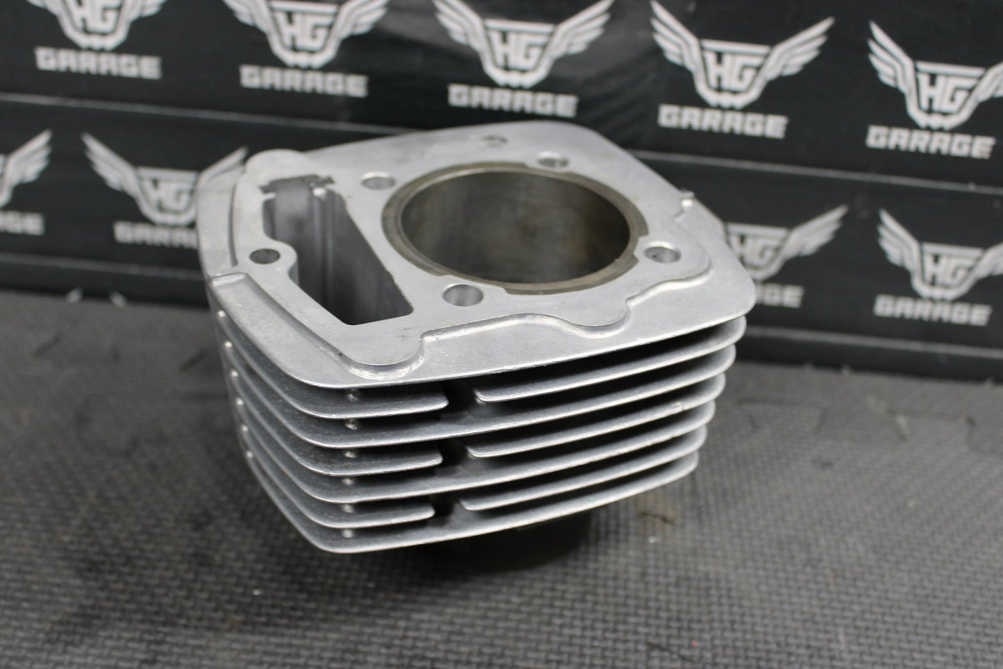 1998 HONDA 80 - 82 XR200 1988 / 1990 1991 / 93 - 02 XR200R ENGINE MOTOR CYLINDER JUG - hggarage