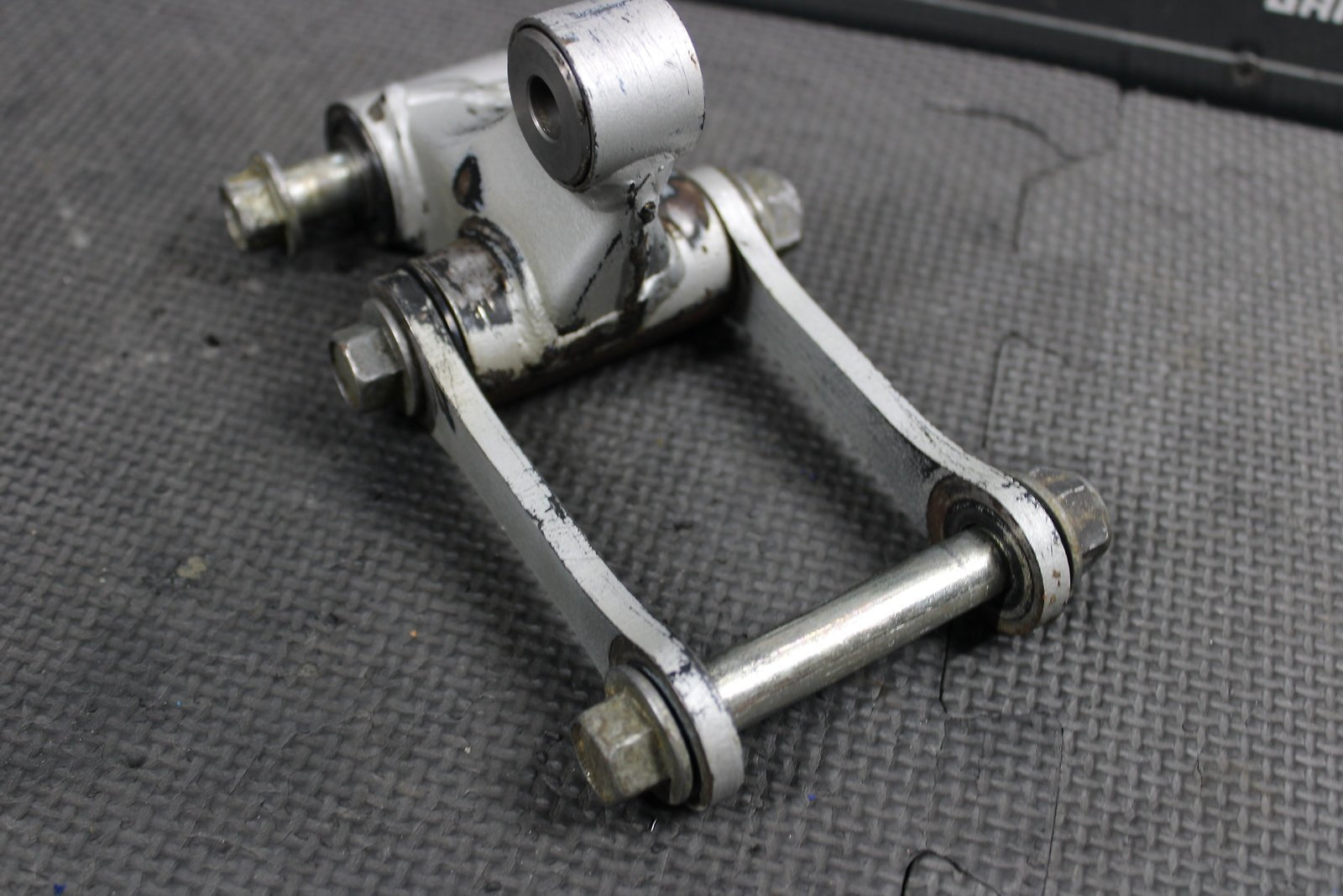 2000 Kawasaki KX65 OEM Rear Shock Linkage Links 39002 - 1056 46102 - 1433 - hggarage