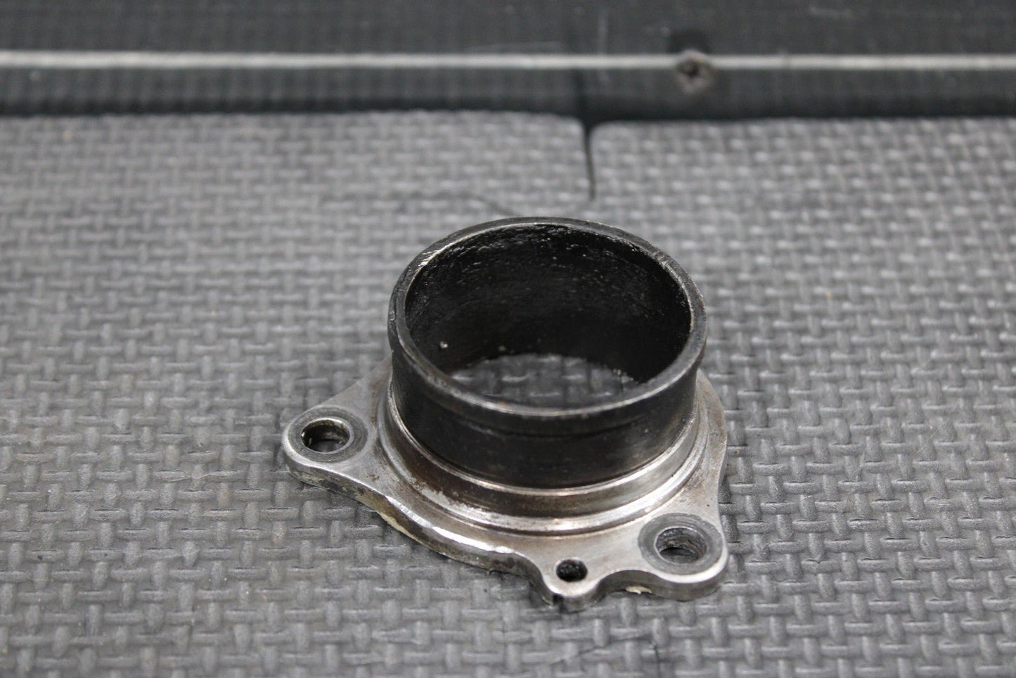 1998 HONDA 90 - 99 CR125R OEM EXHAUST PIPE CHAMBER HEADER JOINT 18352 - KZ4 - 700 - hggarage