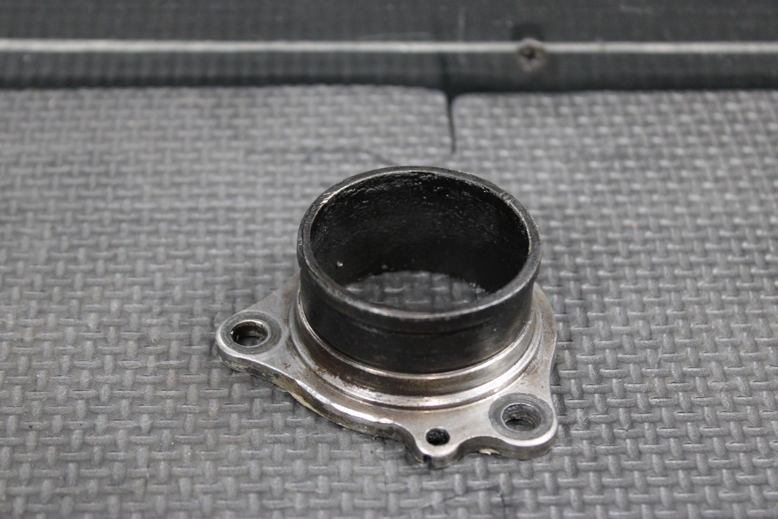 1998 HONDA 90 - 99 CR125R OEM EXHAUST PIPE CHAMBER HEADER JOINT 18352 - KZ4 - 700 - hggarage