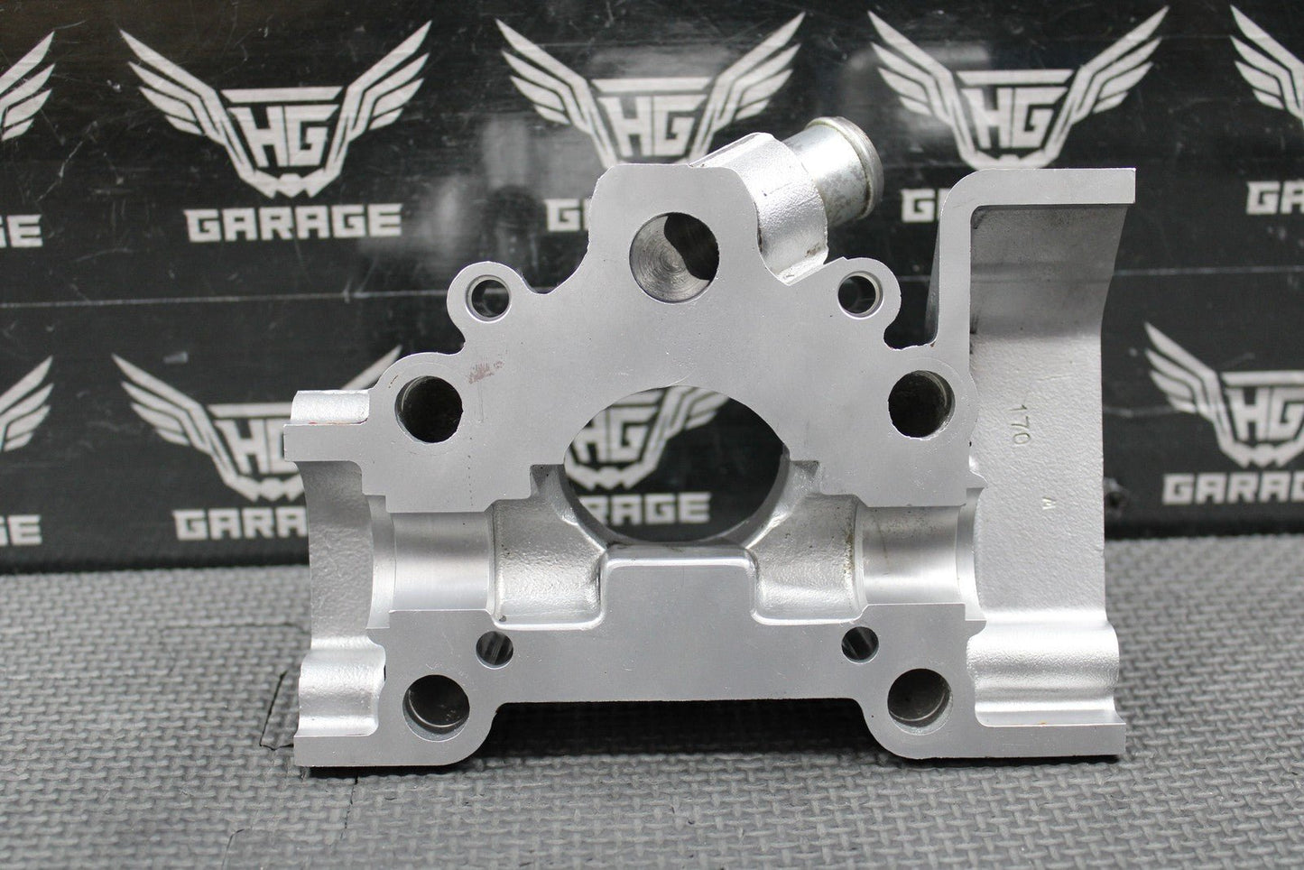 2001 01 - 03 HUSQVARNA CR250 WR250 OEM CYLINDER POWERVALVE EXHUAST COVER OUTLET - hggarage