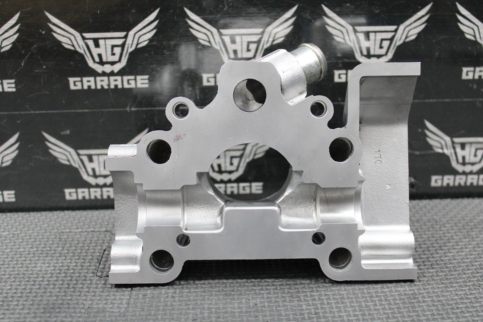 2001 01 - 03 HUSQVARNA CR250 WR250 OEM CYLINDER POWERVALVE EXHUAST COVER OUTLET - hggarage