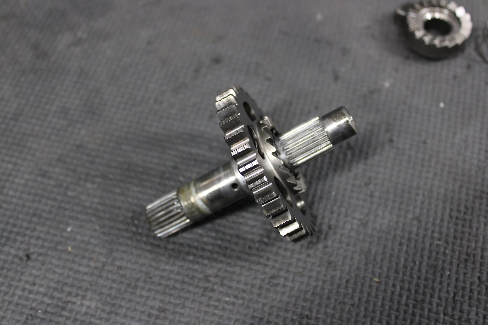 2004 Honda CRF250X 04 - 09 OEM Kickstart Kick Start Shaft W Idler Gear - hggarage