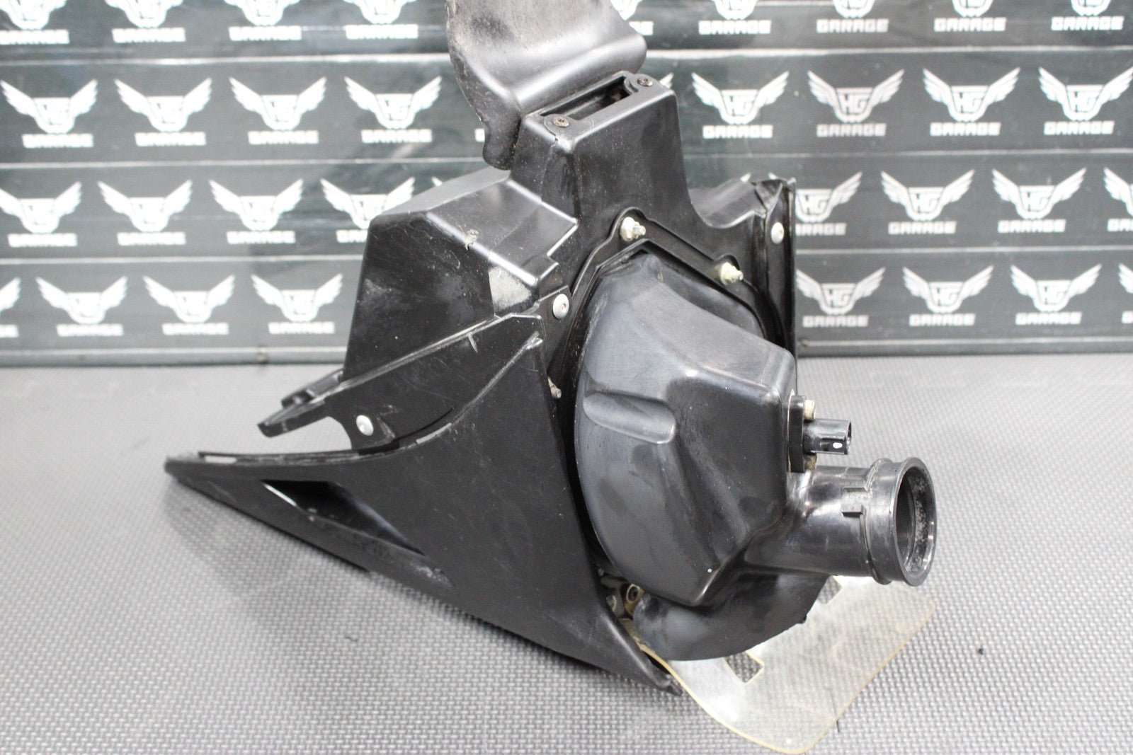 2014 KAWASAKI 13 - 16 KX250F OEM AIRBOX INTAKE AIR CLEANER CASE 59006 - 0011 - hggarage