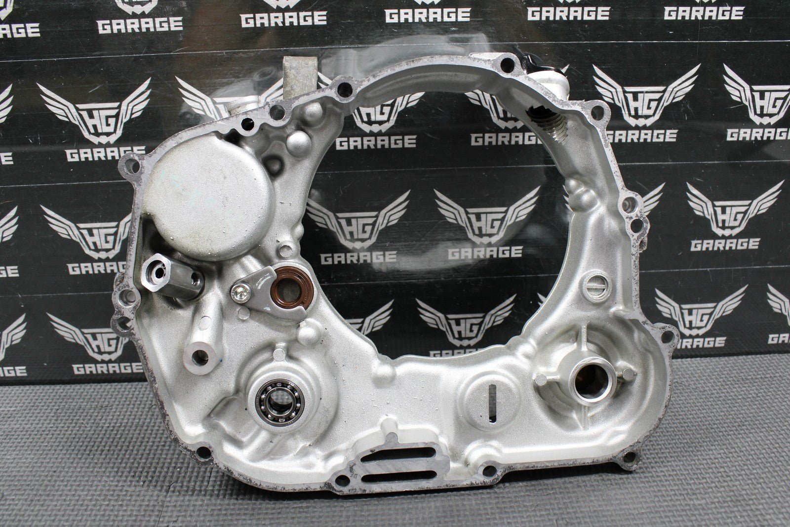 2009 KAWASAKI 09 - 14 KLX250 KLX250SF OEM RIGHT CASE INNER CLUTCH COVER 14032 - 0005 - hggarage