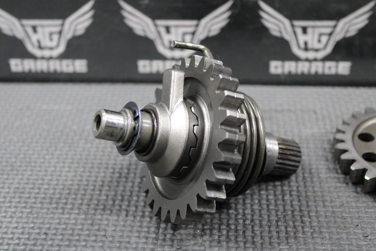2002 02 - 07 KAWASAKI KX250 OEM KICKSTART KICK START SHAFT W IDLER GEAR 13066 - 1107 - hggarage