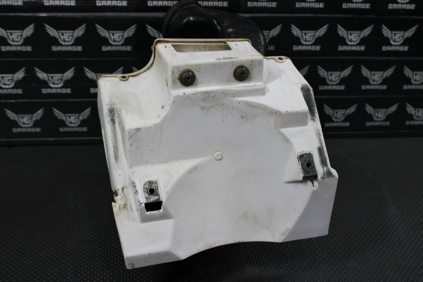 2001 YAMAHA YZ250 OEM AIRBOX INTAKE AIR CLEANER CASE 4SS - 14401 - 02 - 00 - hggarage