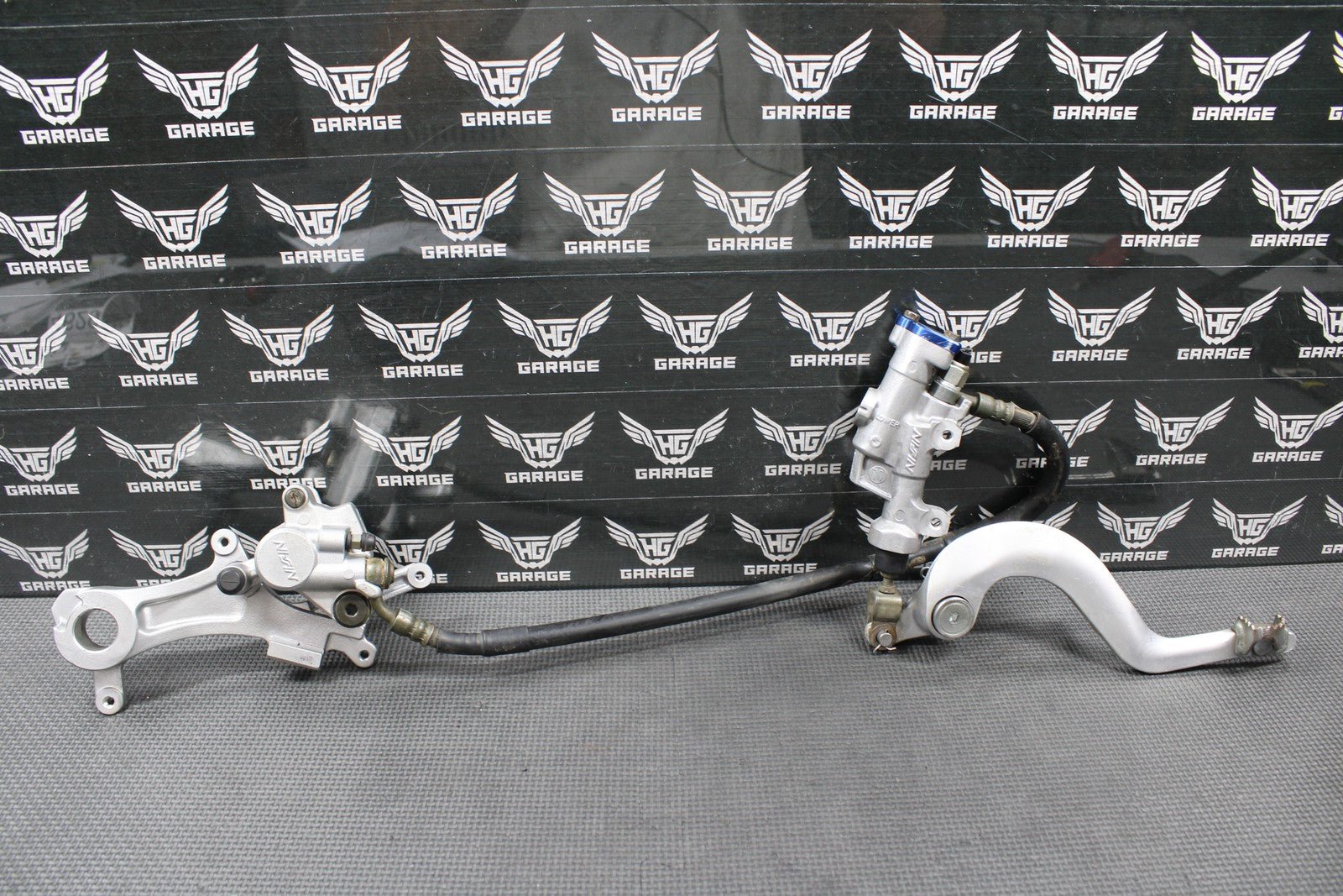 2009 YAMAHA YZ450F OEM NISSIN REAR BACK BRAKE CALIPER MASTER CYLINDER LEVER LINE - hggarage