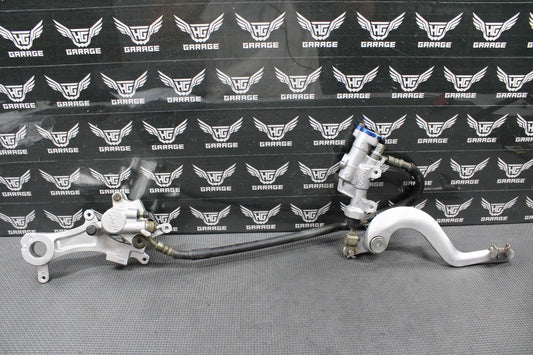 2009 YAMAHA YZ450F OEM NISSIN REAR BACK BRAKE CALIPER MASTER CYLINDER LEVER LINE - hggarage