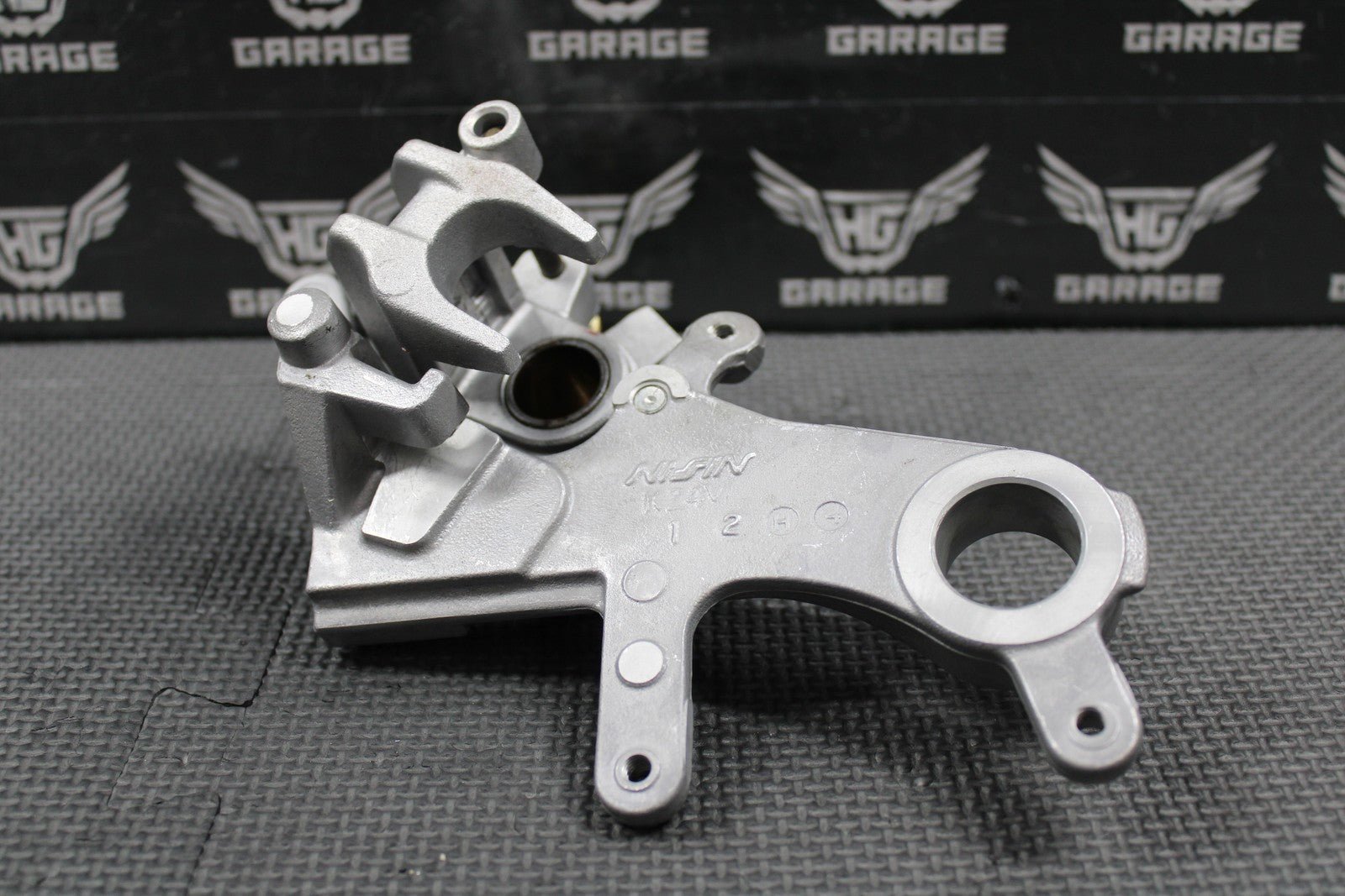 2013 HONDA CRF250R OEM NISSIN REAR BACK BRAKE CALIPER & BRACKET 43150 - KRN - 711 - hggarage