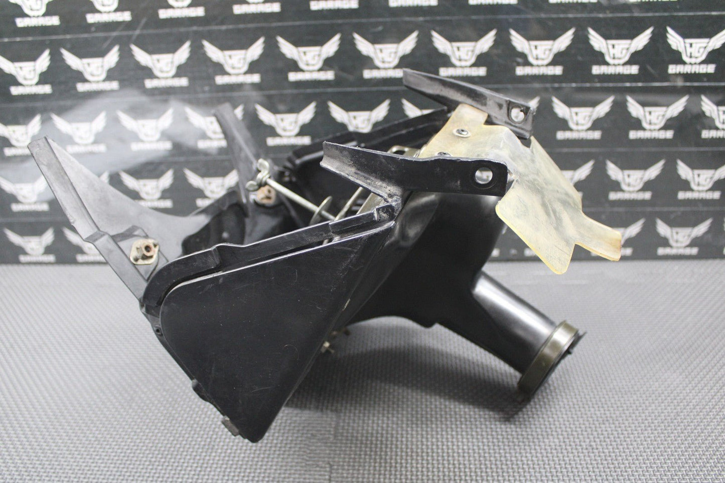 2007 2008 KAWASAKI KX250F OEM AIRBOX AIR CLEANER BOX INTAKE BOOT 11011 - 0055 - 6Z - hggarage