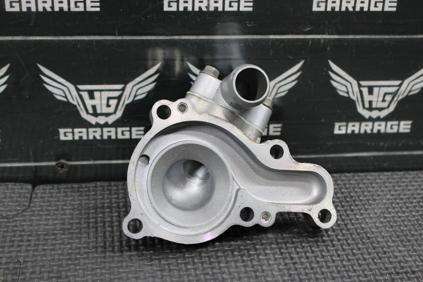 1996 94 - 98 KAWASAKI KX125 OEM ENGINE WATER PUMP W HOUSING IMPELLER SHAFT GOOD! - hggarage