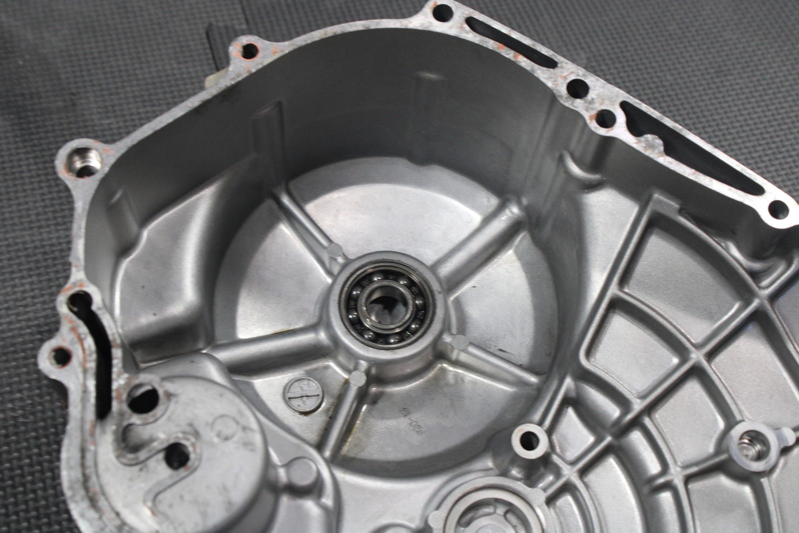 2004 SUZUKI 04 - 09 QUADSPORT LTZ250 RIGHT SIDE ENGINE MOTOR COVER CLUTCH COVER - hggarage