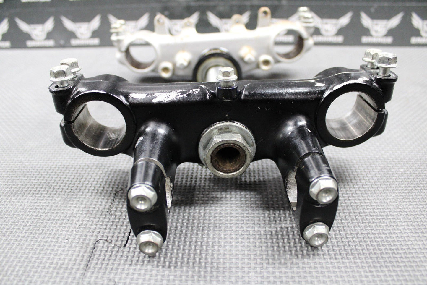 1999 HONDA XR200R 90 - 02 OEM FRONT FORKS LOWER UPPER TRIPLE TREE STEM BAR CLAMP - hggarage