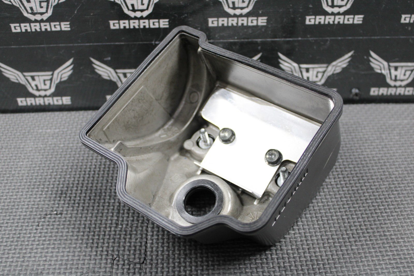 2013 10 - 13 HONDA CRF250R OEM ENGINE CYLINDER HEAD VALVE COVER 12310 - KRN - A40 - hggarage