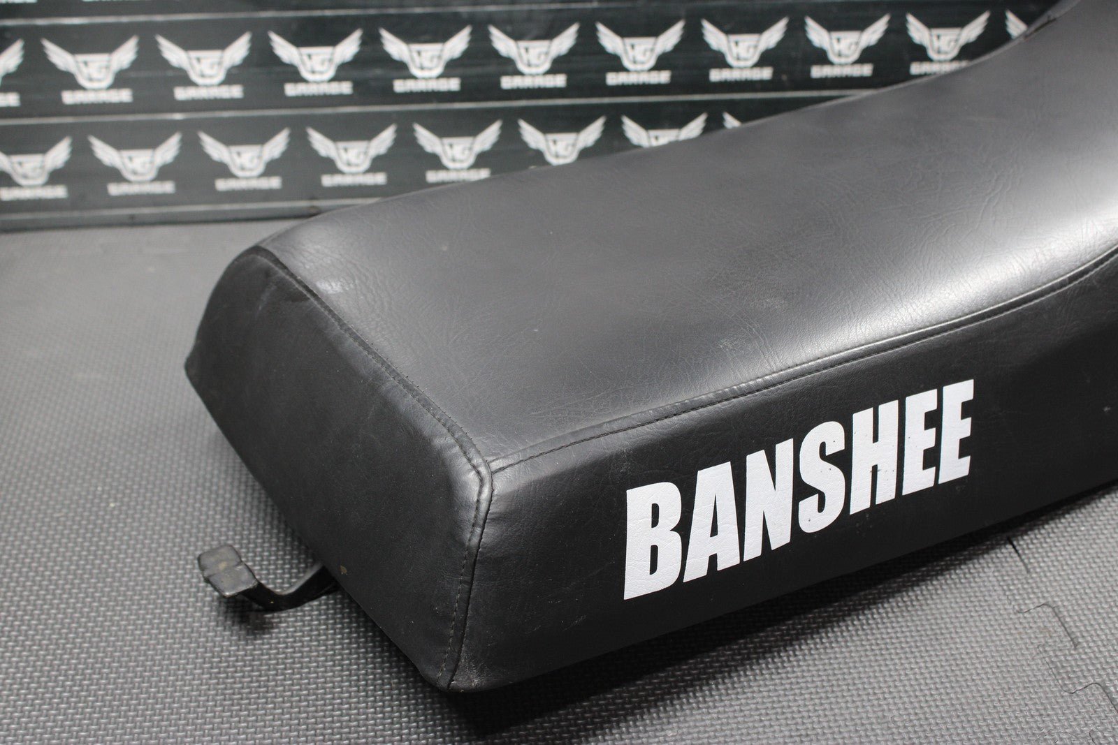 1991 YAMAHA BANSHEE 350 88 - 91 OEM SEAT SADDLE FOAM PAN COVER 3GG - 24710 - 10 - 00 - hggarage