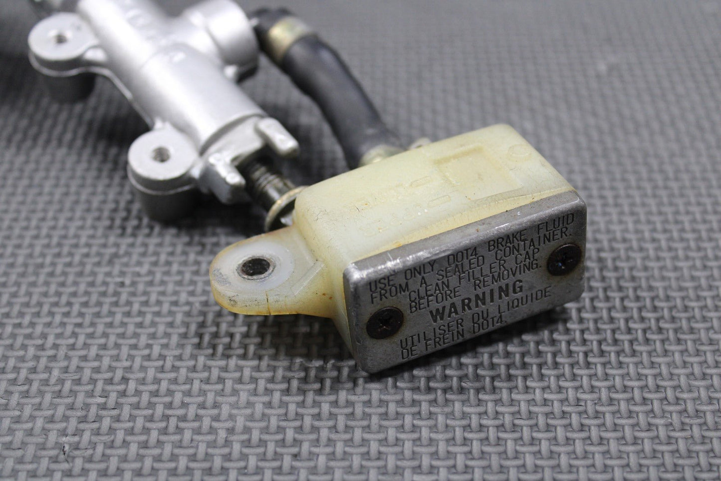 2003 KAWASAKI KLX400SR OEM REAR BACK BRAKE MASTER CYLINDER W RESERVOIR & PEDAL - hggarage