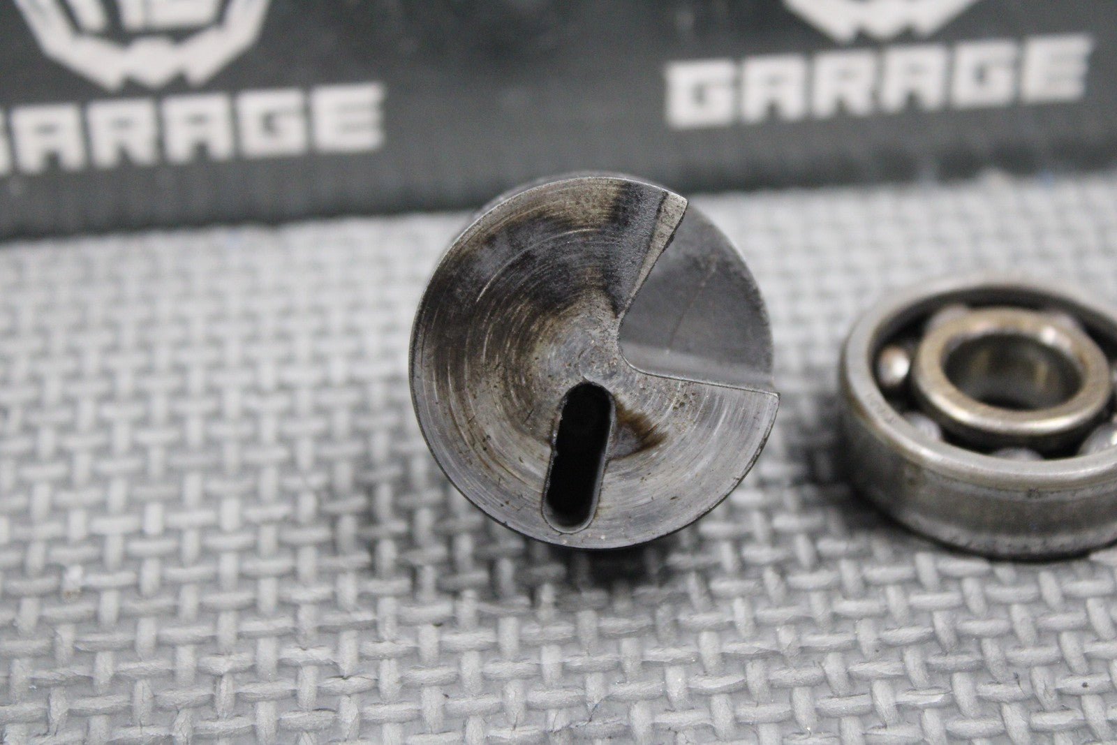 1999 SUZUKI 99 - 00 RM250 OEM MODEL X Y POWER VALVE EXHAUST RH SIDE 11255 - 37E31 - hggarage