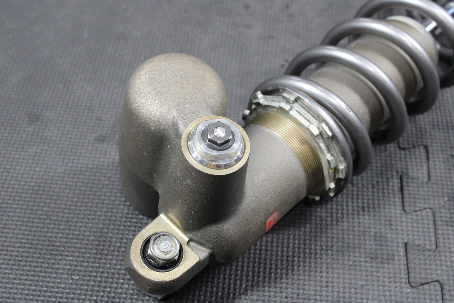 2019 HONDA CRF450RX OEM SHOWA REAR BACK SHOCK ABSORBER SUSPENSION 52400 - MKE - A81 - hggarage