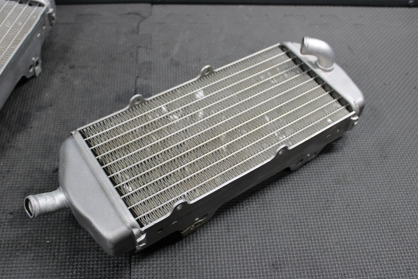 2006 KTM 450SX OEM ENGINE MOTOR COOLING COOLER RADIATOR MINT! 59035007300