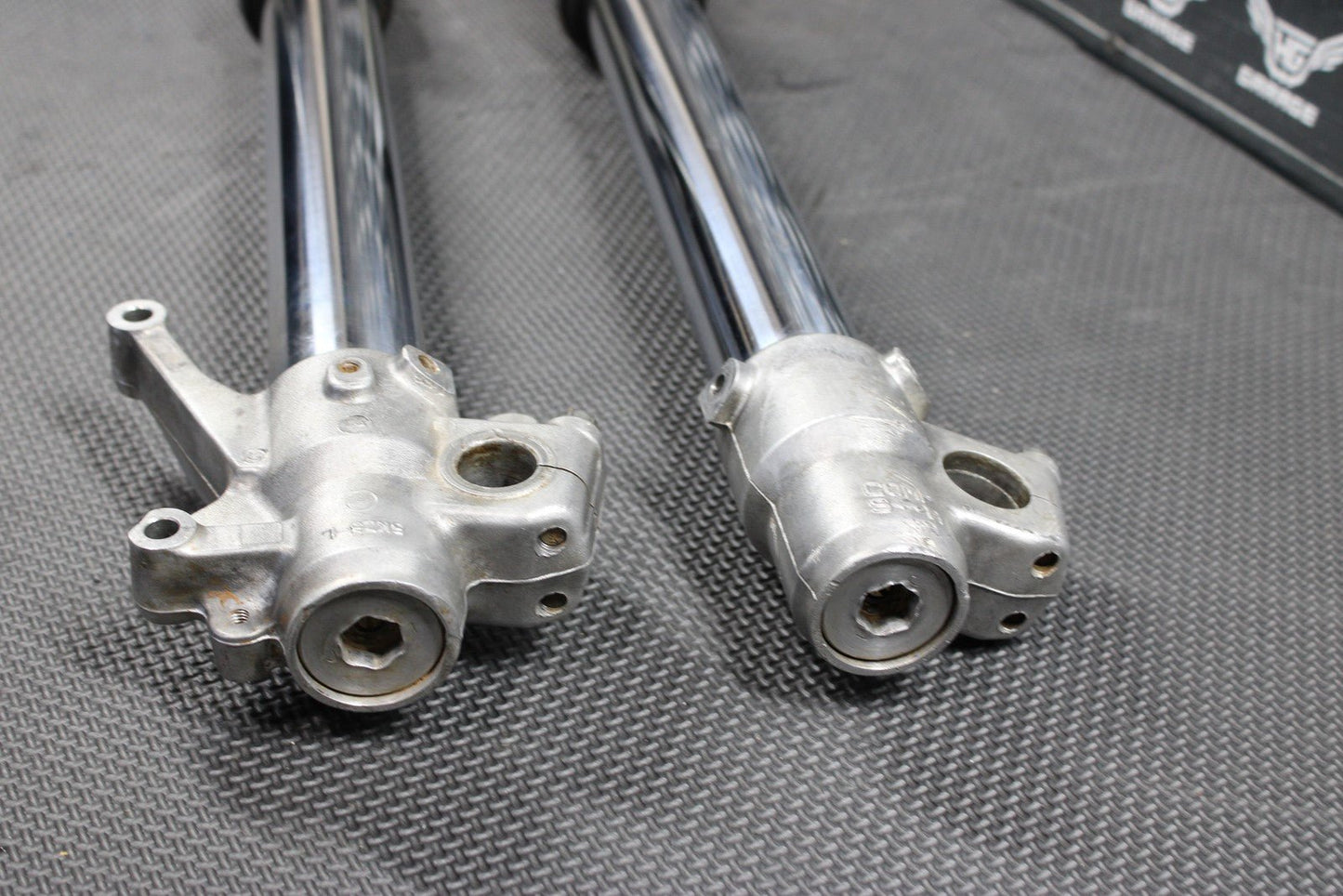 1998 HONDA CR125R OEM KYB RIGHT LEFT FRONT SUSPENSION FORKS SHOCKS 51400 - KZ4 - A71 - hggarage