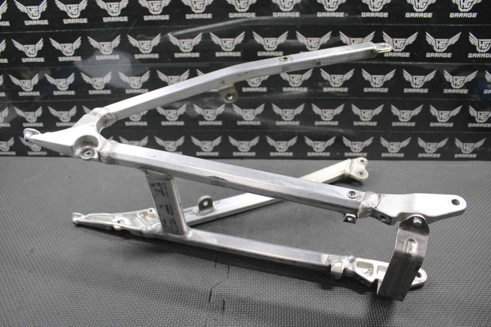2019 SUZUKI 19 - 25 RMZ250 RMZ450 OEM REAR BACK SUB FRAME SUBFRAME SEAT RAIL GOOD! - hggarage