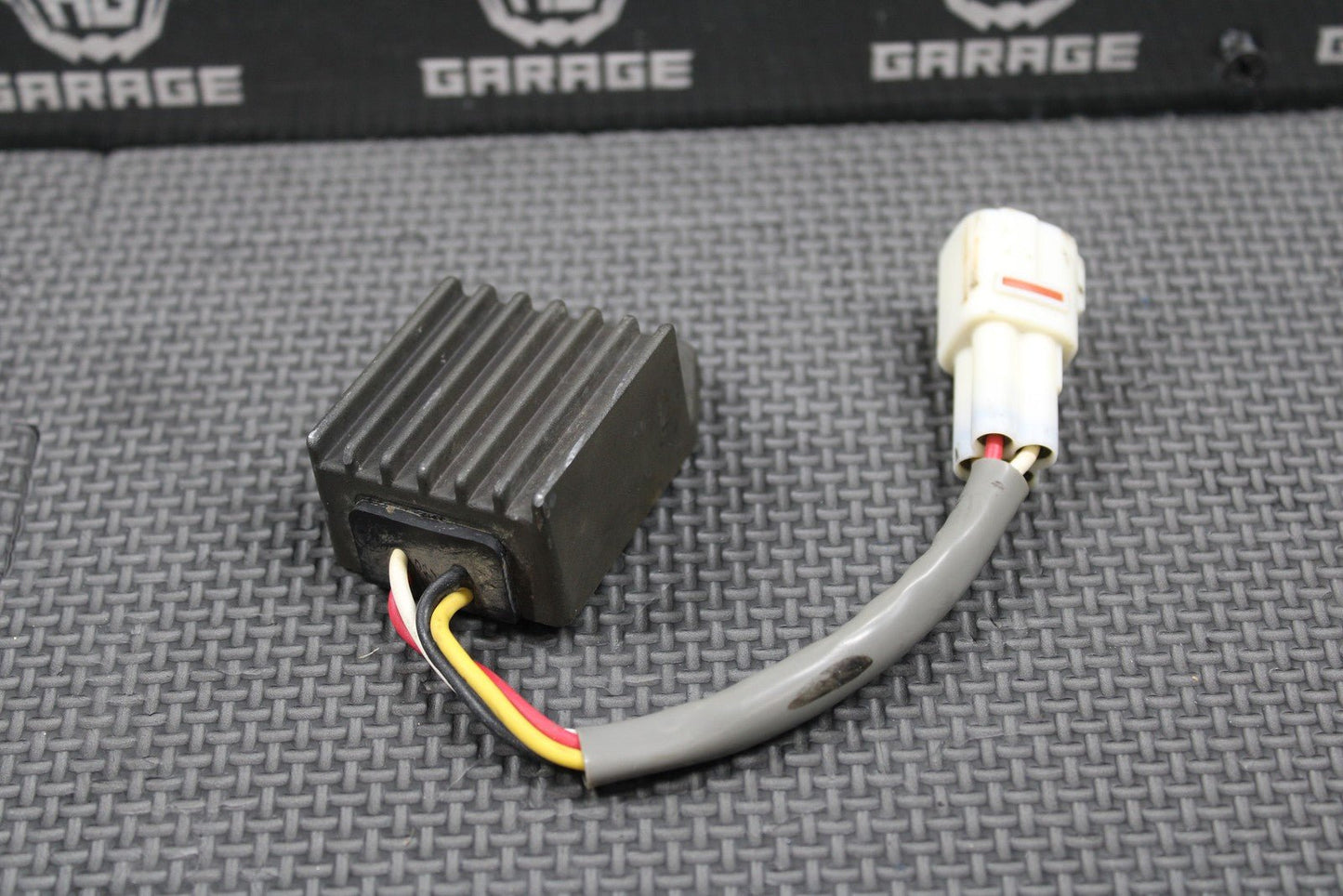 2010 KTM 06 - 11 250 XCF - W OEM RECTIFIER VOLTAGE REGULATOR WIRING 80011034000 GOOD - hggarage