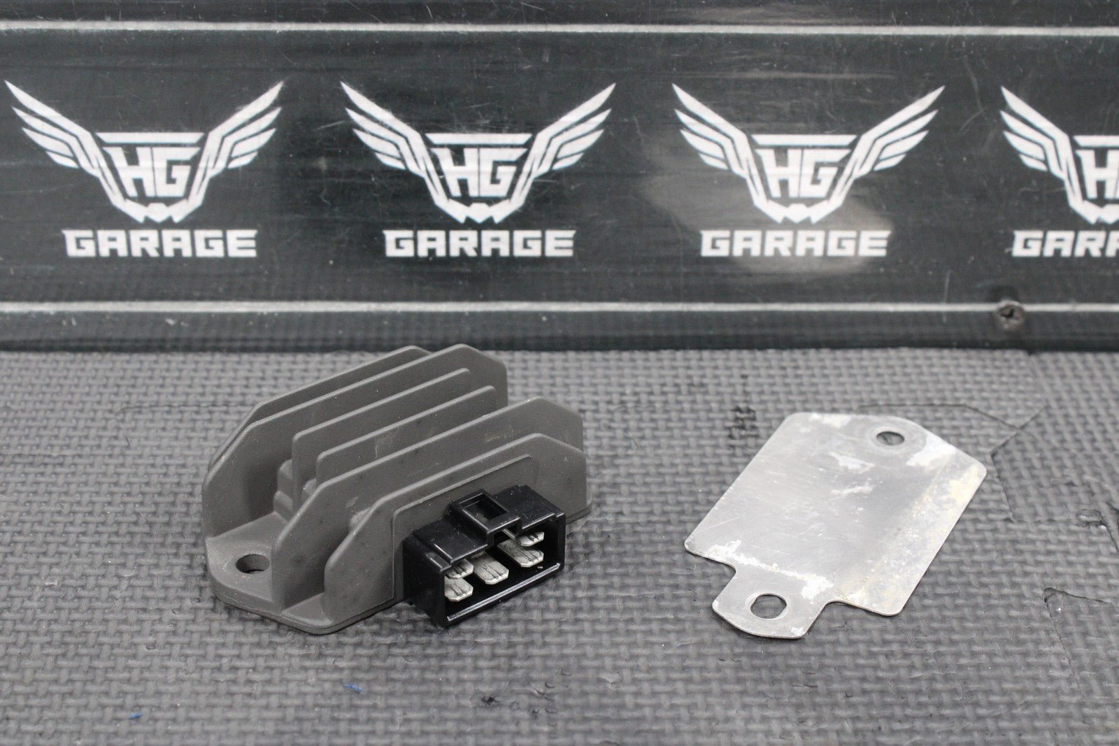2018 HONDA 18 - 22 CRF250R OEM RECTIFIER VOLTAGE REGULATOR 31600 - KZL - 931 - hggarage