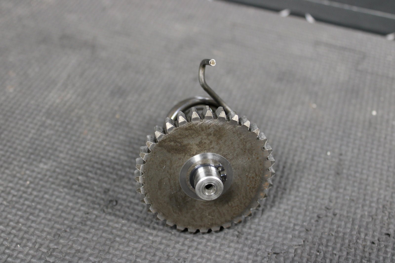 2007 KAWASAKI KX85 OEM KICKSTART KICK START SHAFT W IDLER GEAR 13066 - 1097 59051 - hggarage