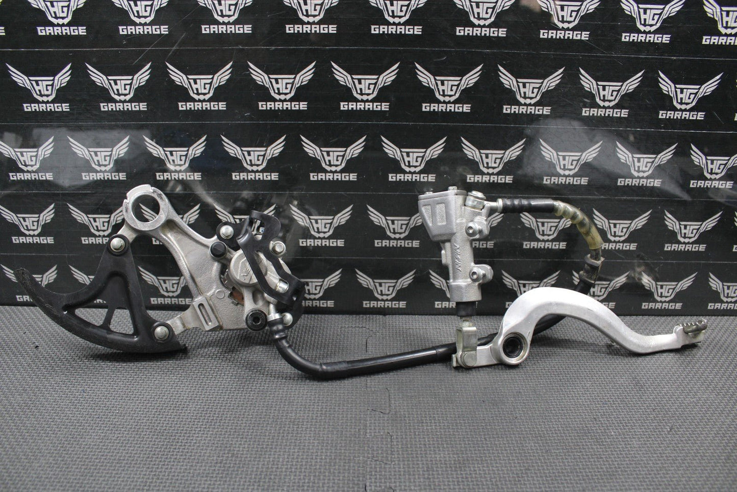 2019 SUZUKI 19 - 25 RMZ250 OEM REAR BACK BRAKE CALIPER MASTER CYLINDER LEVER GOOD! - hggarage