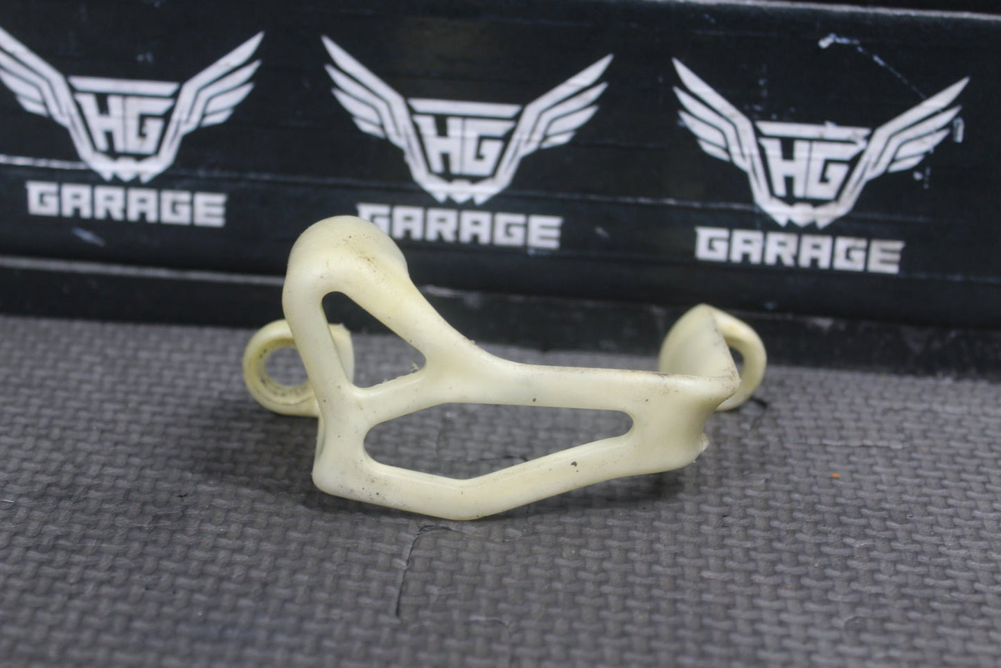 2003 HONDA CR250R OEM REAR BACK ROTOR GUARD COVER CALIPER GUARD - hggarage