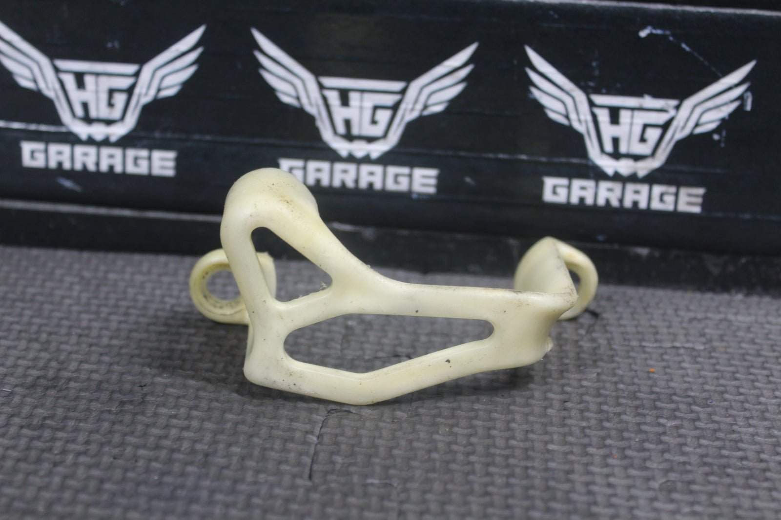 2003 HONDA CR250R OEM REAR BACK ROTOR GUARD COVER CALIPER GUARD - hggarage