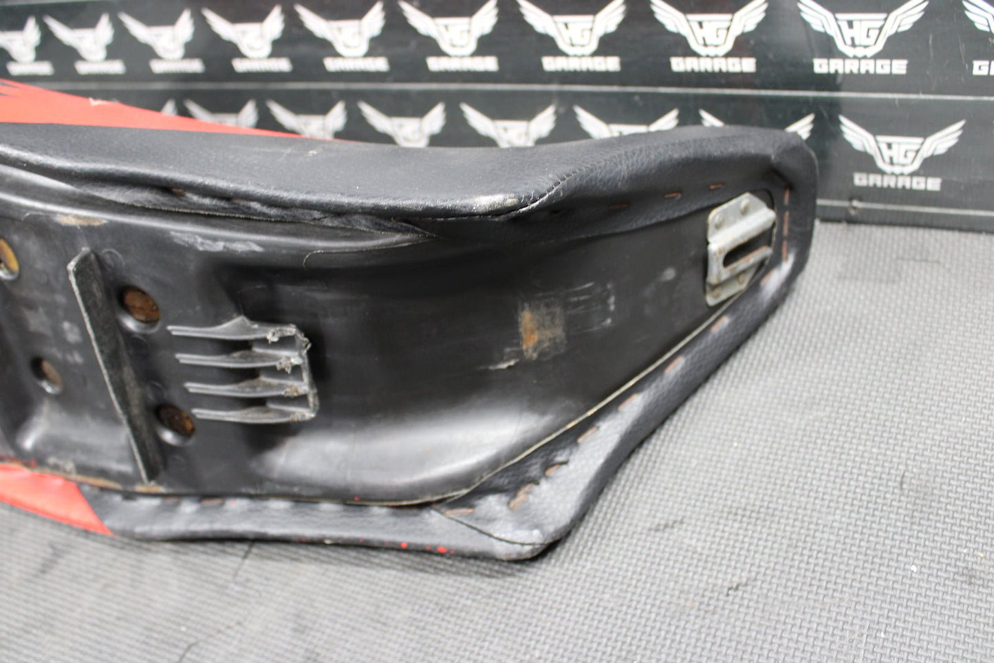 1998 HONDA XR200R 1990 1991 / 93 - 02 OEM SEAT SADDLE 77200 - KT0 - A50ZA - hggarage