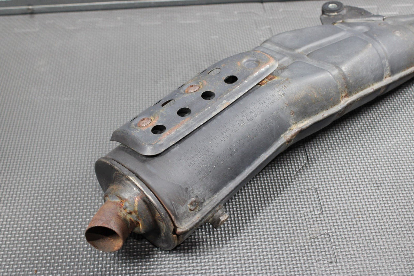 2005 SUZUKI 01 - 05 DR200SE OEM MUFFLER EXHAUST SILENCER SLIP ON PIPE W BAFFLE - hggarage