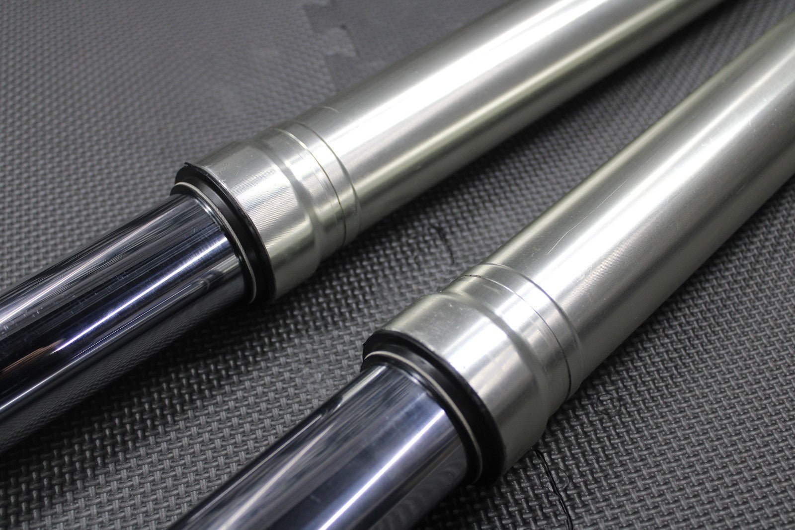 1999 SUZUKI RM250 MODEL X OEM 49MM RIGHT LEFT FRONT SUSPENSION FORKS SHOCKS - hggarage