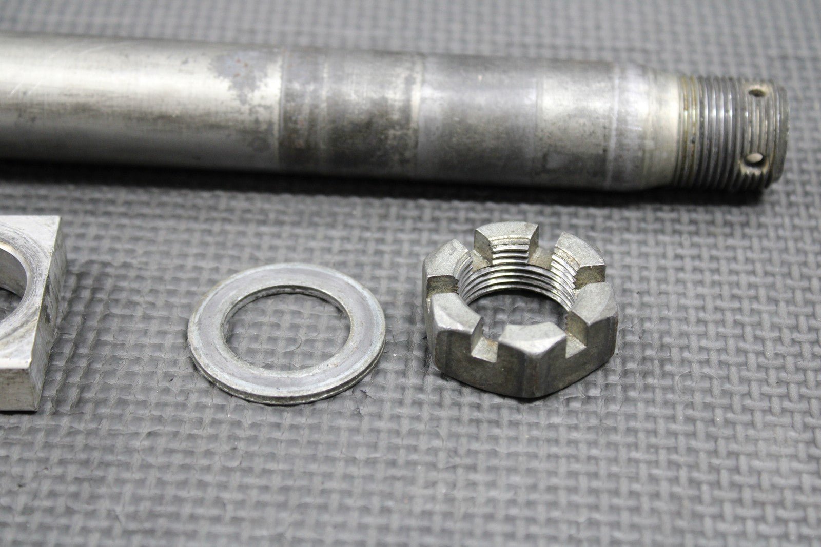 2014 KAWASAKI 04 - 14 KX250F OEM REAR AXLE BACK WHEEL RIM PIVOT BOLT 41068 - 1466 - hggarage