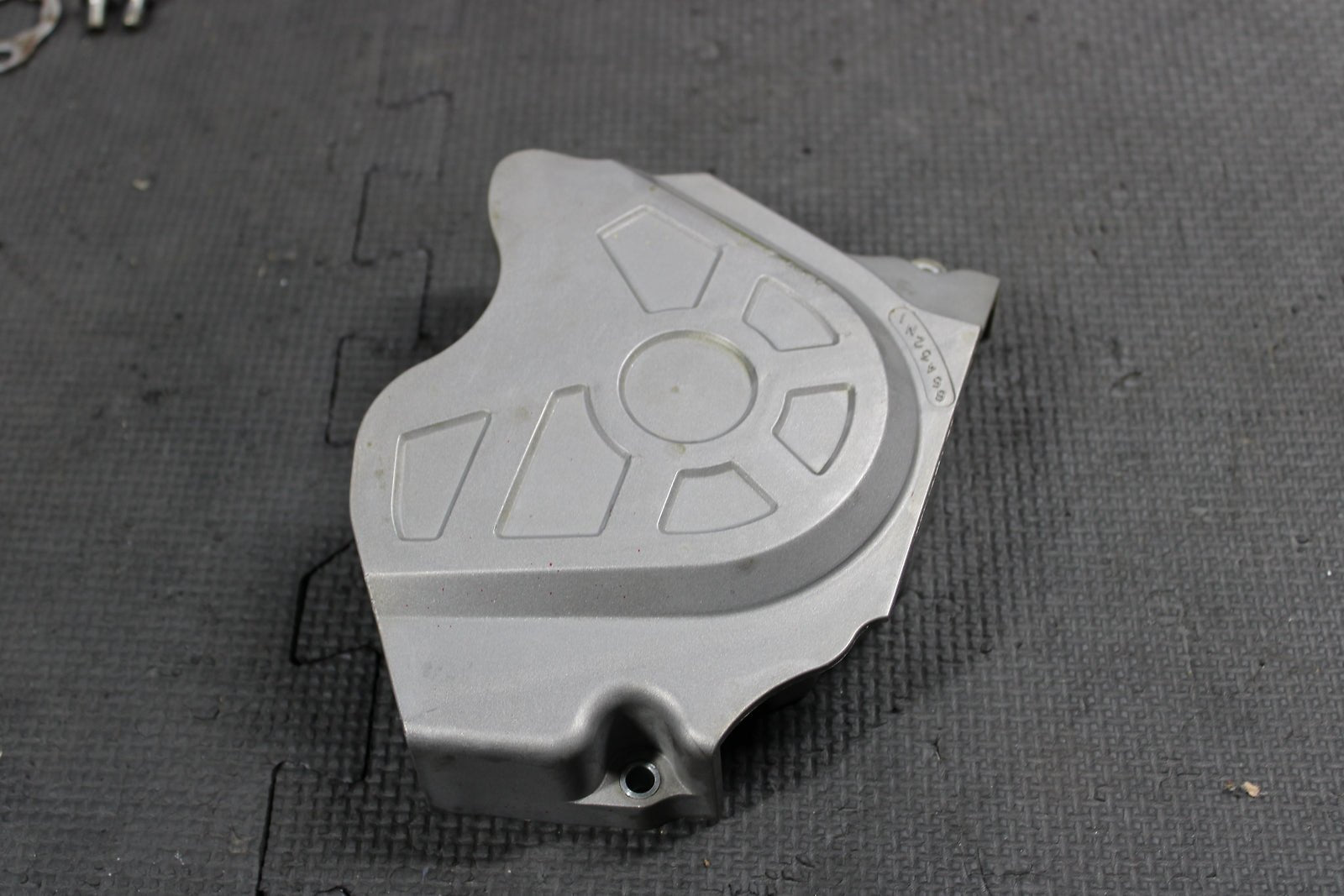 2009 HONDA CRF230L CRF230M OEM MOTOR ENGINE FRONT SPROCKET COVER - hggarage